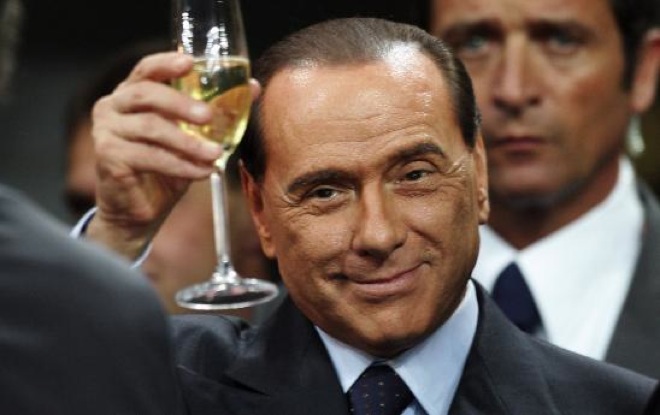 Berlusconi rir igjen: «Skal vinne Champions League»