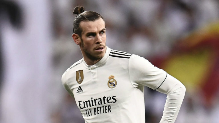 Jobber intenst for å overtale Gareth Bale